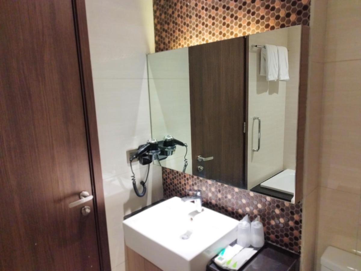 Aone Hotel Jacarta Exterior foto